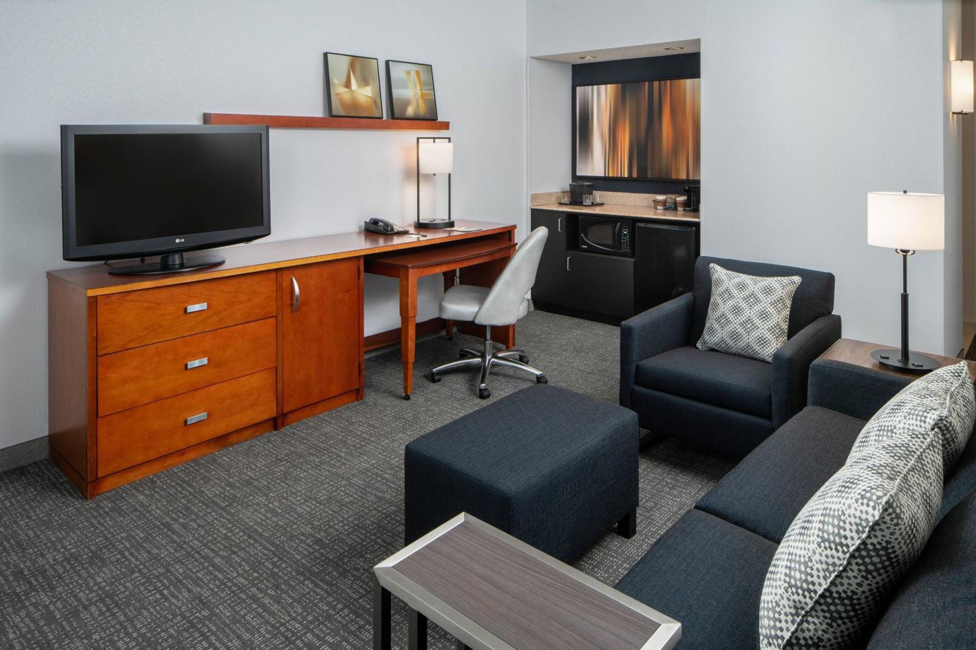 Courtyard By Marriott Dulles Airport Herndon/Reston Ngoại thất bức ảnh