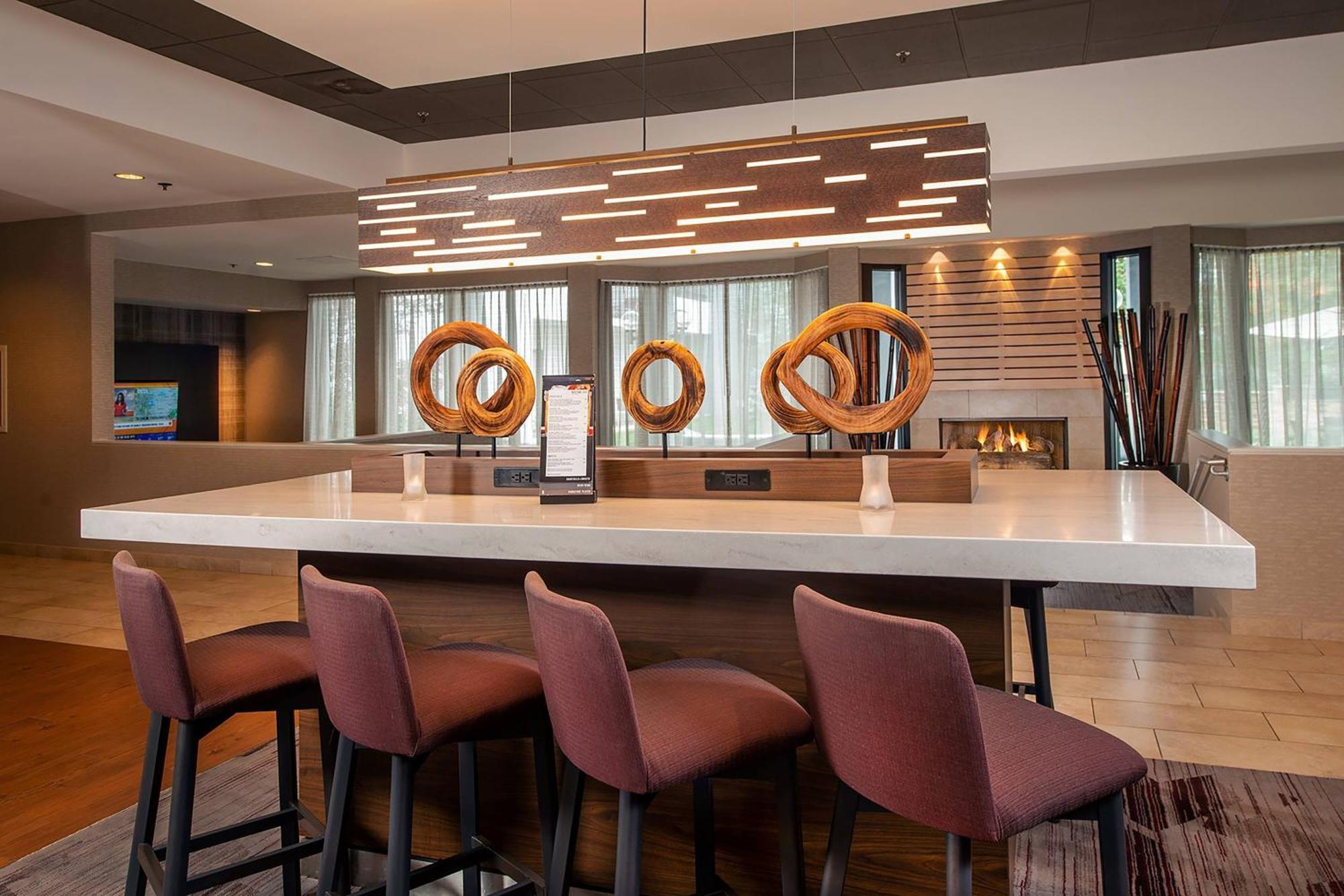 Courtyard By Marriott Dulles Airport Herndon/Reston Ngoại thất bức ảnh